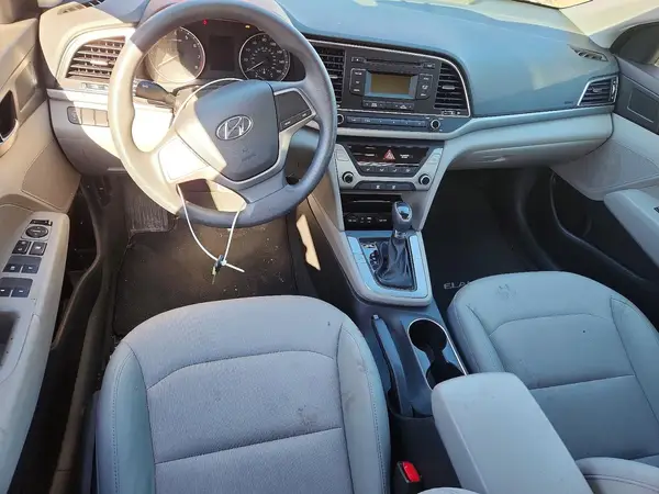 5NPD74LF5HH050511 2017 HYUNDAI ELANTRA - Image 8