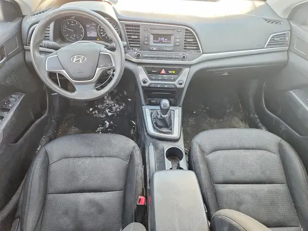 5NPD74LF5HH052193 2017 HYUNDAI ELANTRA - Image 8