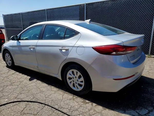 5NPD74LF5HH066675 2017 HYUNDAI ELANTRA - Image 2