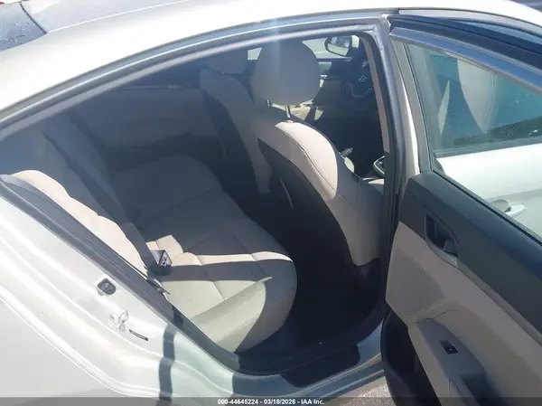 5NPD74LF5HH071827 2017 HYUNDAI ELANTRA - Image 8