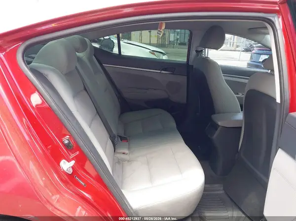 5NPD74LF5HH084951 2017 HYUNDAI ELANTRA - Image 8