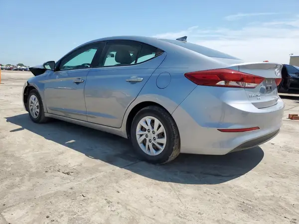 5NPD74LF5HH085906 2017 HYUNDAI ELANTRA - Image 2