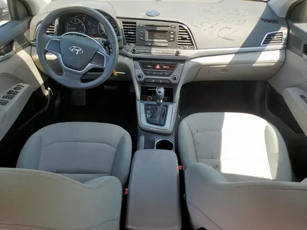 5NPD74LF5HH085906 2017 HYUNDAI ELANTRA - Image 8