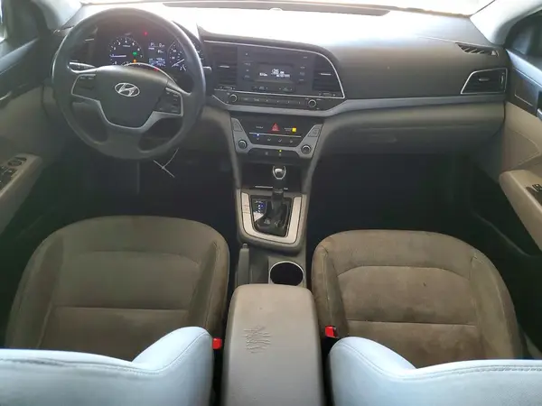 5NPD74LF5HH091706 2017 HYUNDAI ELANTRA - Image 8