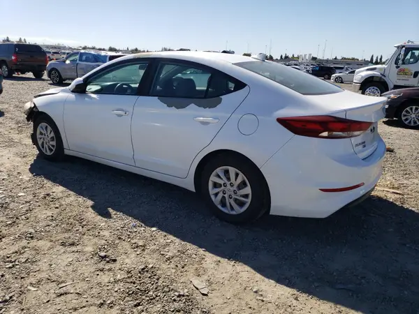 5NPD74LF5HH093018 2017 HYUNDAI ELANTRA - Image 2