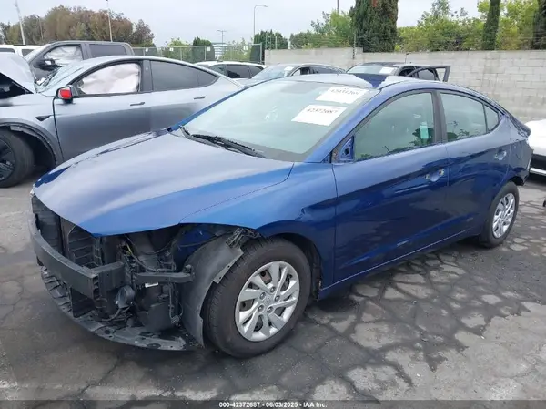 5NPD74LF5HH094508 2017 HYUNDAI ELANTRA - Image 2