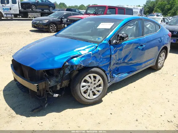 5NPD74LF5HH103028 2017 HYUNDAI ELANTRA - Image 2