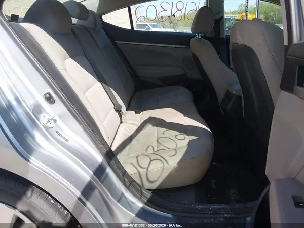 5NPD74LF5HH112229 2017 HYUNDAI ELANTRA - Image 8