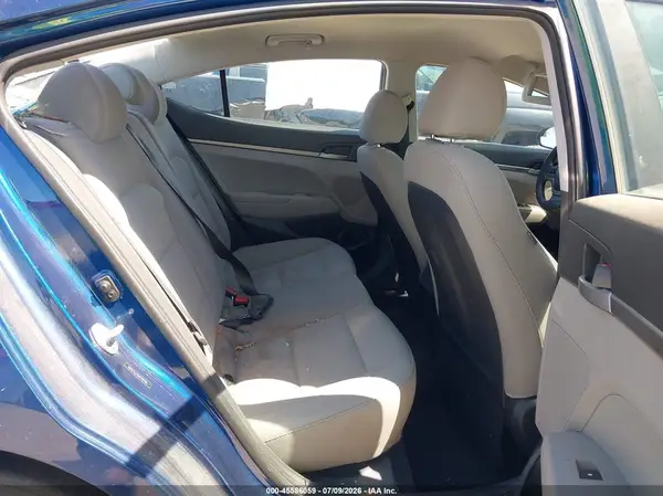 5NPD74LF5HH126759 2017 HYUNDAI ELANTRA - Image 8