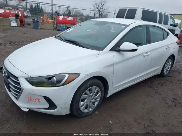 5NPD74LF5HH127099 2017 HYUNDAI ELANTRA - Image 2