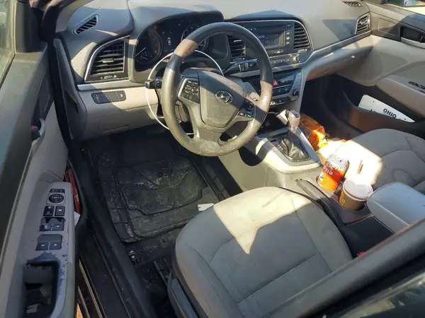 5NPD74LF5HH127491 2017 HYUNDAI ELANTRA - Image 8