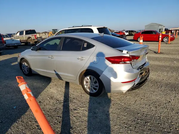 5NPD74LF5HH129418 2017 HYUNDAI ELANTRA - Image 2