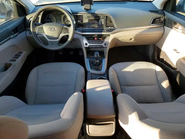 5NPD74LF5HH129418 2017 HYUNDAI ELANTRA - Image 8