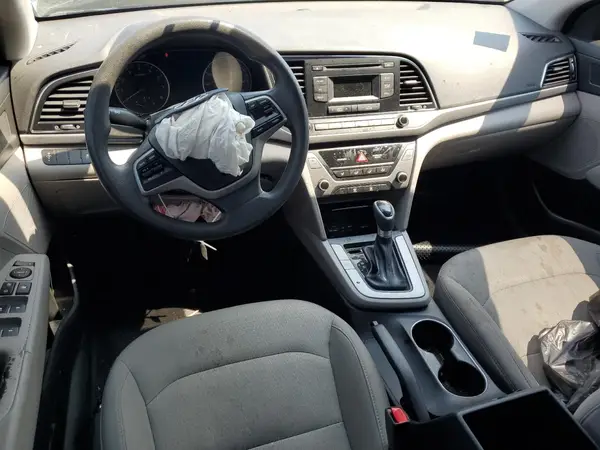 5NPD74LF5HH132626 2017 HYUNDAI ELANTRA - Image 8