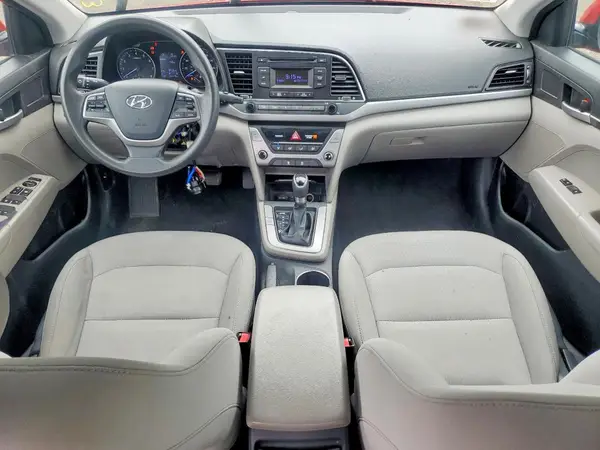 5NPD74LF5HH137096 2017 HYUNDAI ELANTRA - Image 8