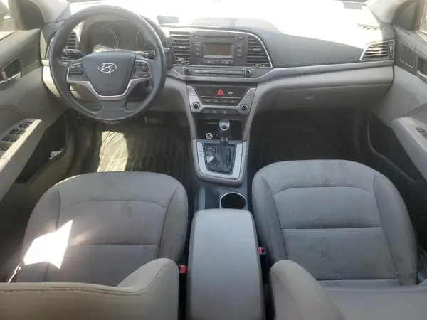 5NPD74LF5HH147286 2017 HYUNDAI ELANTRA - Image 8