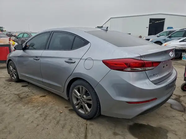 5NPD74LF5HH148230 2017 HYUNDAI ELANTRA - Image 2