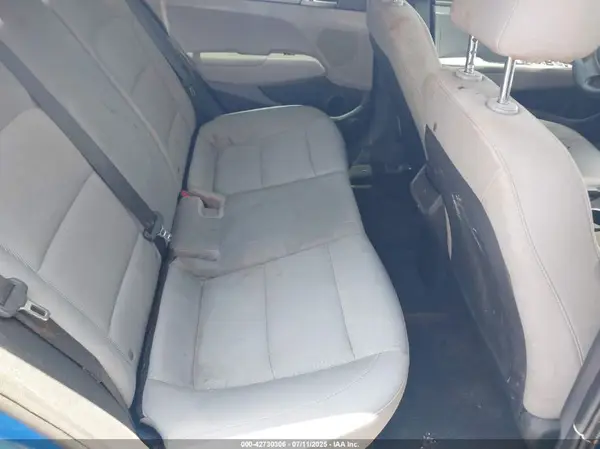 5NPD74LF5HH152343 2017 HYUNDAI ELANTRA - Image 8