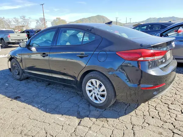 5NPD74LF5HH153234 2017 HYUNDAI ELANTRA - Image 2