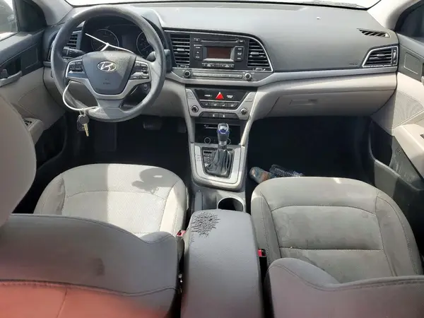 5NPD74LF5HH153234 2017 HYUNDAI ELANTRA - Image 8
