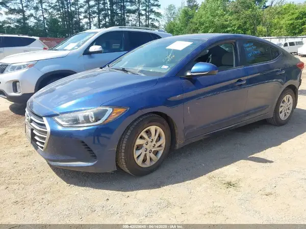 5NPD74LF5HH155209 2017 HYUNDAI ELANTRA - Image 2