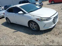 5NPD74LF5HH155324 2017 HYUNDAI ELANTRA