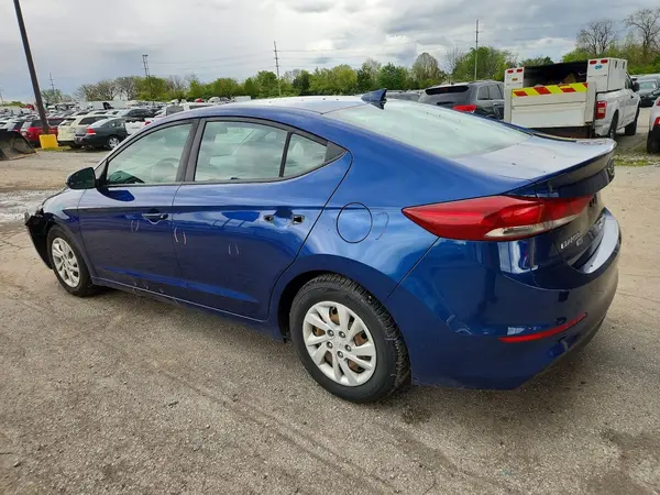 5NPD74LF5HH161575 2017 HYUNDAI ELANTRA - Image 2