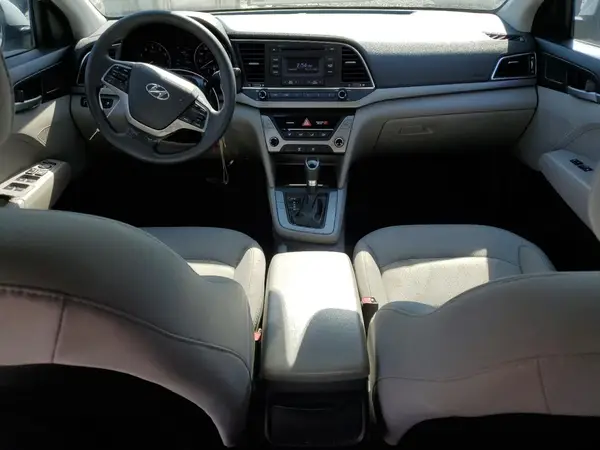 5NPD74LF5HH162404 2017 HYUNDAI ELANTRA - Image 8