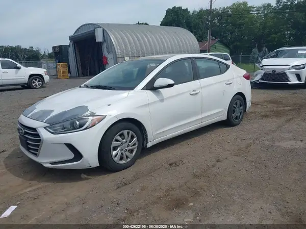 5NPD74LF5HH162984 2017 HYUNDAI ELANTRA - Image 2