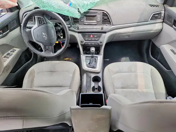 5NPD74LF5HH178053 2017 HYUNDAI ELANTRA - Image 8