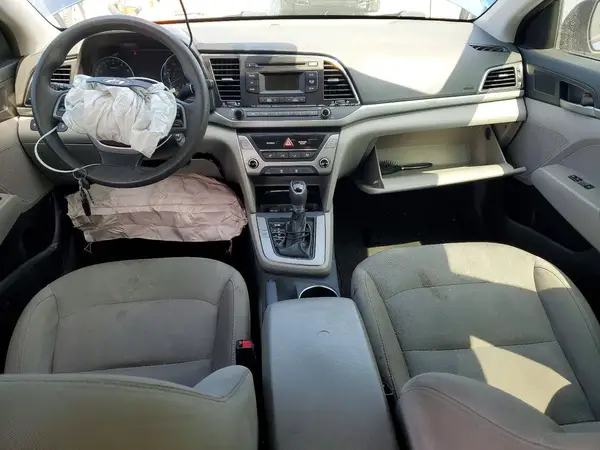 5NPD74LF5HH180062 2017 HYUNDAI ELANTRA - Image 8