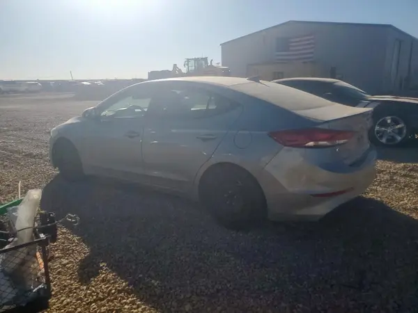 5NPD74LF5HH188369 2017 HYUNDAI ELANTRA - Image 2