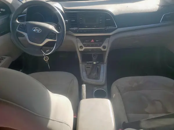 5NPD74LF5HH188369 2017 HYUNDAI ELANTRA - Image 8