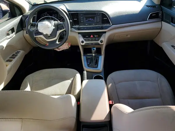 5NPD74LF5HH195032 2017 HYUNDAI ELANTRA - Image 8