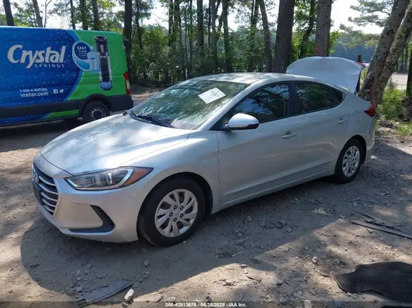 5NPD74LF5HH208104 2017 HYUNDAI ELANTRA - Image 2
