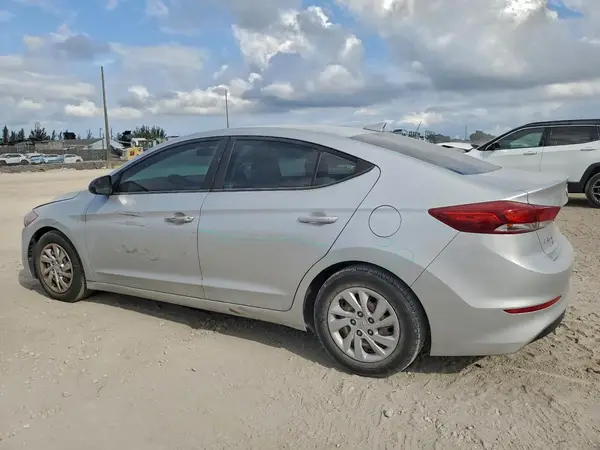 5NPD74LF5HH209253 2017 HYUNDAI ELANTRA - Image 2