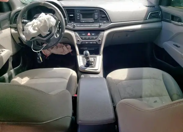 5NPD74LF5JH212904 2018 HYUNDAI ELANTRA - Image 8