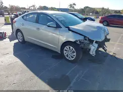 5NPD74LF5JH214863 2018 HYUNDAI ELANTRA