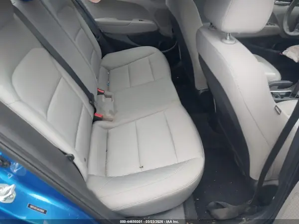 5NPD74LF5JH220050 2018 HYUNDAI ELANTRA - Image 8