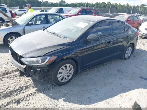5NPD74LF5JH221716 2018 HYUNDAI ELANTRA - Image 2