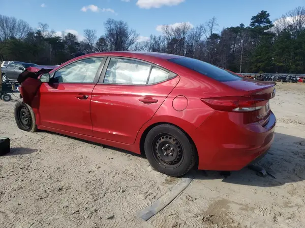 5NPD74LF5JH224048 2018 HYUNDAI ELANTRA - Image 2