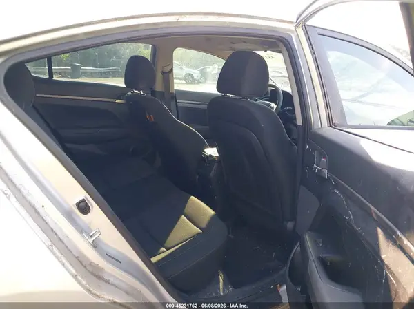 5NPD74LF5JH227337 2018 HYUNDAI ELANTRA - Image 8