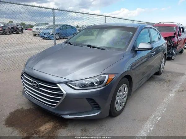 5NPD74LF5JH248527 2018 HYUNDAI ELANTRA - Image 2