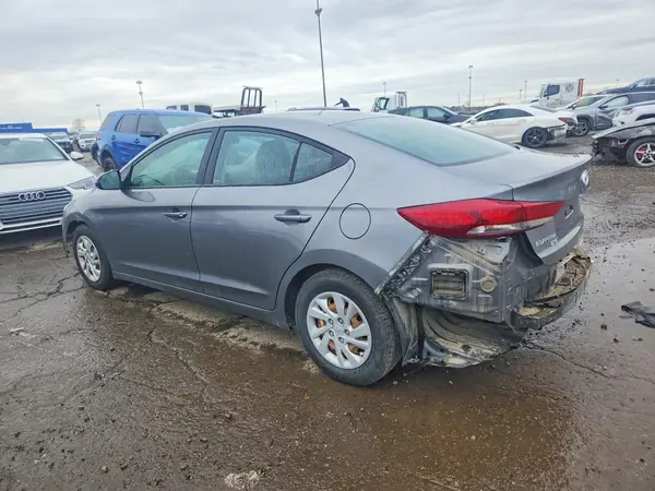 5NPD74LF5JH260001 2018 HYUNDAI ELANTRA - Image 2