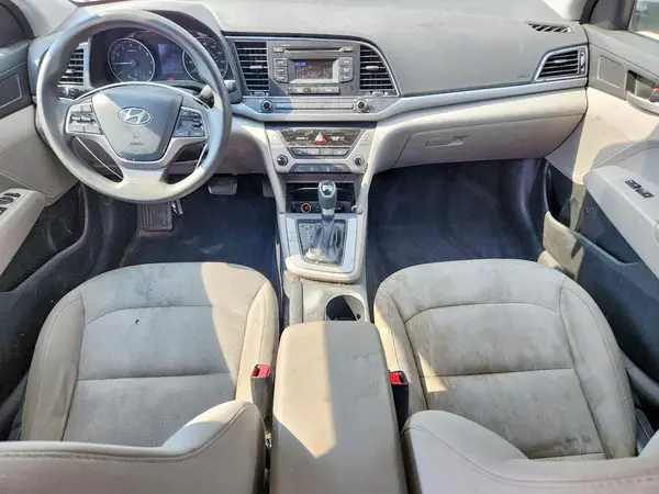5NPD74LF5JH279616 2018 HYUNDAI ELANTRA - Image 8
