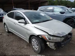 5NPD74LF5JH288722 2018 HYUNDAI ELANTRA