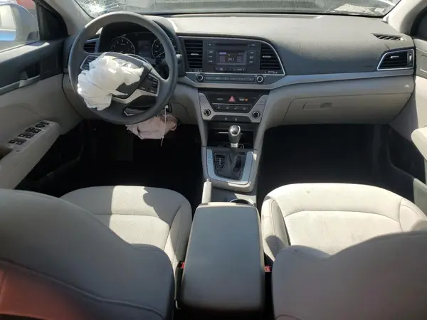 5NPD74LF5JH295752 2018 HYUNDAI ELANTRA - Image 8
