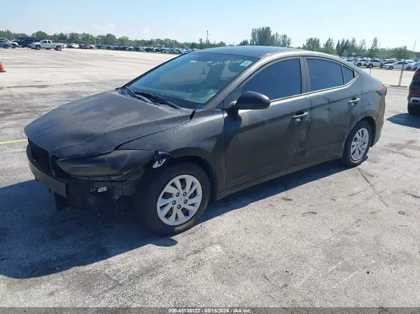 5NPD74LF5JH295850 2018 HYUNDAI ELANTRA - Image 2