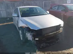 5NPD74LF5JH322464 2018 HYUNDAI ELANTRA