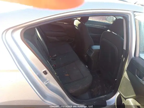 5NPD74LF5JH322464 2018 HYUNDAI ELANTRA - Image 8